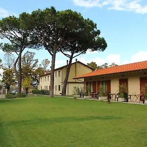 Rosy Hotel