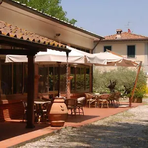 Giuly Hotel
